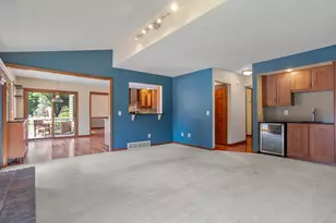 111 Tiffany Ln, Battle Creek, MI 49015 - Photo 14