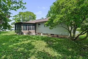6085 Dexter Ann Arbor Rd, Dexter, MI 48130 - Photo 2