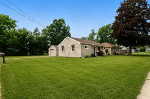 265 Sigel Ave, Battle Creek, MI 49037 - Photo 2