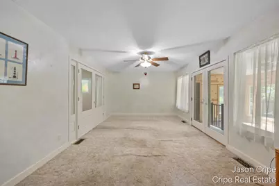928 E Brierwood Street, Greenville, MI 48838 - Photo 12