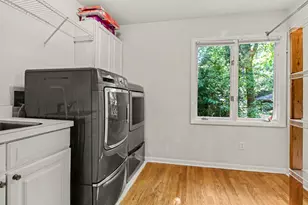 432 Riverview Dr, Ann Arbor, MI 48104 - Photo 30