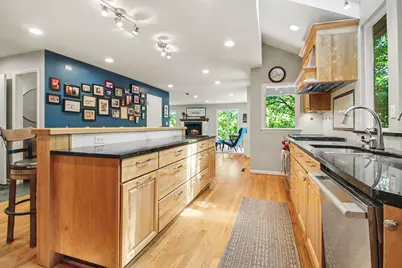 432 Riverview Drive, Ann Arbor, MI 48104 - Photo 16