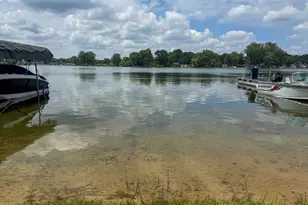 52411 Lakeview Dr, Dowagiac, MI 49047 - Photo 26