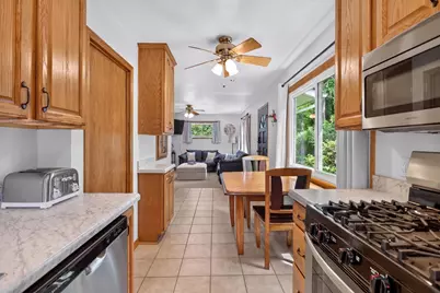 2430 Kibby, Jackson, MI 49203 - Photo 12