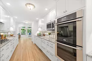 2855 Overridge Dr, Ann Arbor, MI 48104 - Photo 10