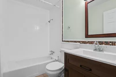 1091 Hickory Street, Lansing, MI 48906 - Photo 16