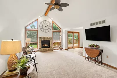 68340 Riverview Drive, South Haven, MI 49090 - Photo 8
