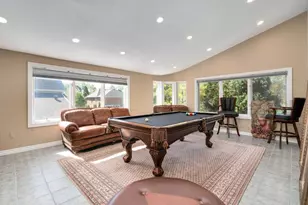 833 Lakewood Dr, Rochester Hills, MI 48309 - Photo 62