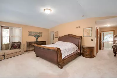 833 Lakewood Drive, Rochester Hills, MI 48309 - Photo 38