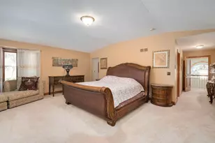 833 Lakewood Dr, Rochester Hills, MI 48309 - Photo 38