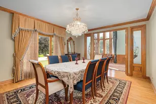 833 Lakewood Dr, Rochester Hills, MI 48309 - Photo 14