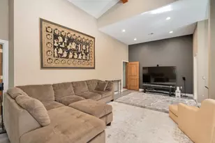 833 Lakewood Dr, Rochester Hills, MI 48309 - Photo 60
