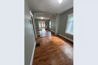 1021 Hickory Street, Lansing, MI 48912 - Photo 2