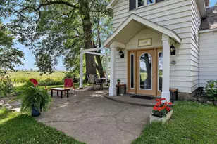 13388 Rich St, Grand Haven, MI 49417 - Photo 8