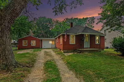 535 W Franklin Street, Otsego, MI 49078 - Photo 2
