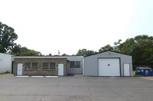 1470 Milton St, Benton Harbor, MI 49022 - Photo 1