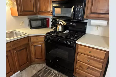 896 Andover Court SE, Kentwood, MI 49508 - Photo 4