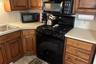 896 Andover Ct SE, Kentwood, MI 49508 - Photo 4