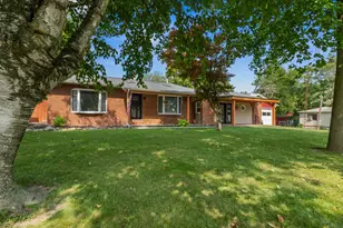 114 Emerson St, Waldron, MI 49288 - Photo 6