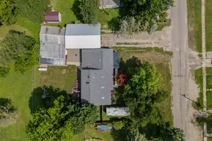 114 Emerson St, Waldron, MI 49288 - Photo 28