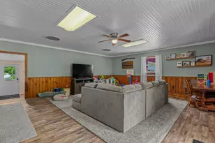 114 Emerson St, Waldron, MI 49288 - Photo 38