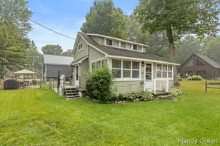 2004 Mildred St, Crystal, MI 48818 - Photo 4