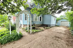 31175 Depot St, Leonidas, MI 49066 - Photo 2