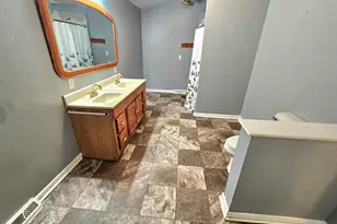 31175 Depot St, Leonidas, MI 49066 - Photo 14