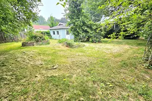 31175 Depot St, Leonidas, MI 49066 - Photo 26