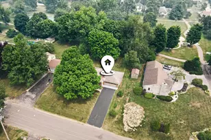 930 Piccadilly Rd, Kalamazoo, MI 49006 - Photo 24