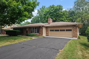 930 Piccadilly Rd, Kalamazoo, MI 49006 - Photo 1