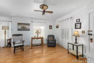 910 W Lincoln Ave, Ionia, MI 48846 - Photo 6