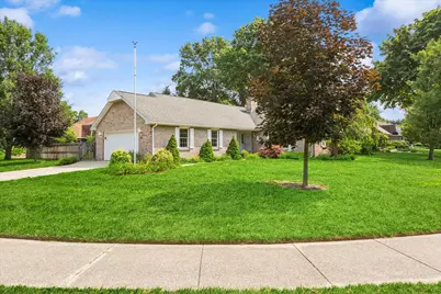 1461 Silverbrook Lane, Saint Joseph, MI 49085 - Photo 2