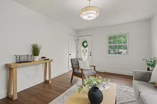 228 Jean St SW, Wyoming, MI 49548 - Photo 2