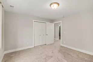 1243 S Village Cir, Kalamazoo, MI 49009 - Photo 20