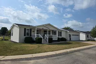 1402 Westwind Ln, Fremont, MI 49412 - Photo 1