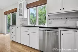 1941 Jennydale Ct SE, Grand Rapids, MI 49546 - Photo 20