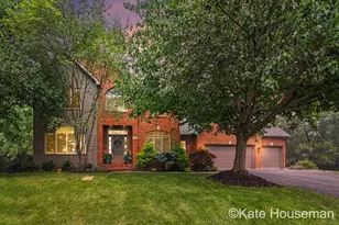 1941 Jennydale Ct SE, Grand Rapids, MI 49546 - Photo 2