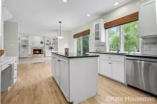 1941 Jennydale Ct SE, Grand Rapids, MI 49546 - Photo 22