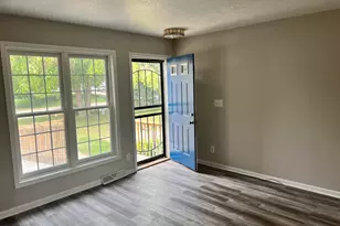4225 Chelten Ave, Kalamazoo, MI 49006 - Photo 6