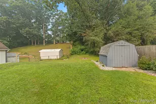 16585 Oakum Ave NE, Sand Lake, MI 49343 - Photo 18
