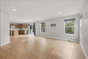 247 Sandhill Ct, White Lake, MI 48386 - Photo 28