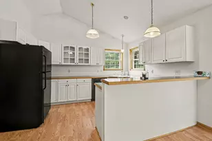 1931 Vly Pnes Dr, Hastings, MI 49058 - Photo 10