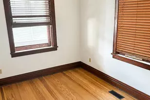 27 S Whittaker St, New Buffalo, MI 49117 - Photo 2