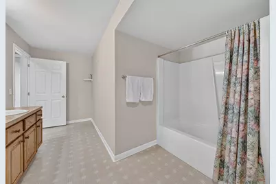 1718 Big Timber Court NE, Grand Rapids, MI 49505 - Photo 40
