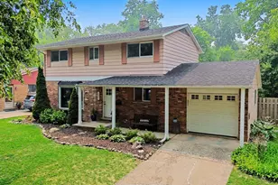 1221 Wines Dr, Ann Arbor, MI 48103 - Photo 4