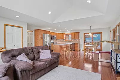 623 W 44th Street, Fremont, MI 49412 - Photo 8
