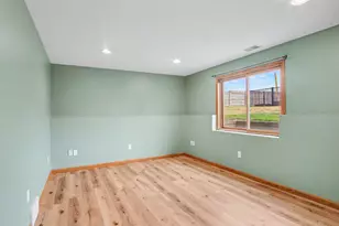 623 W 44th St, Fremont, MI 49412 - Photo 28