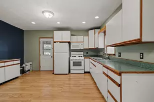 63633 Fair Rd, Sturgis, MI 49091 - Photo 4