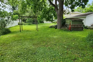 370 Sigsbee St, Rockford, MI 49341 - Photo 10